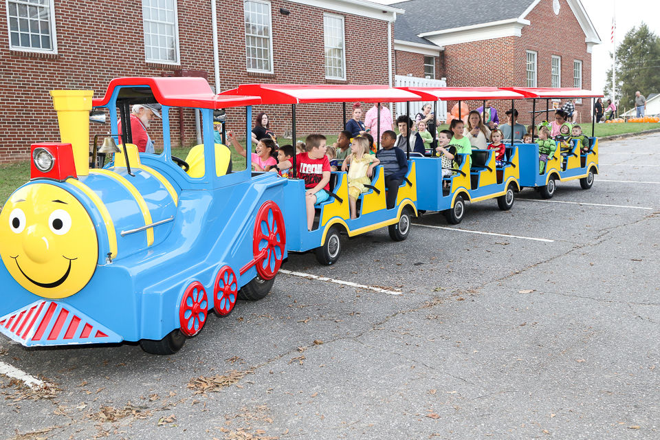 Valdese Library Fall Festival 2019-9296.JPG